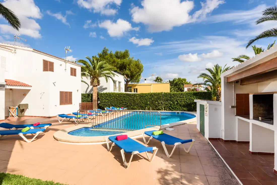 Apartmanok Cala Blanca