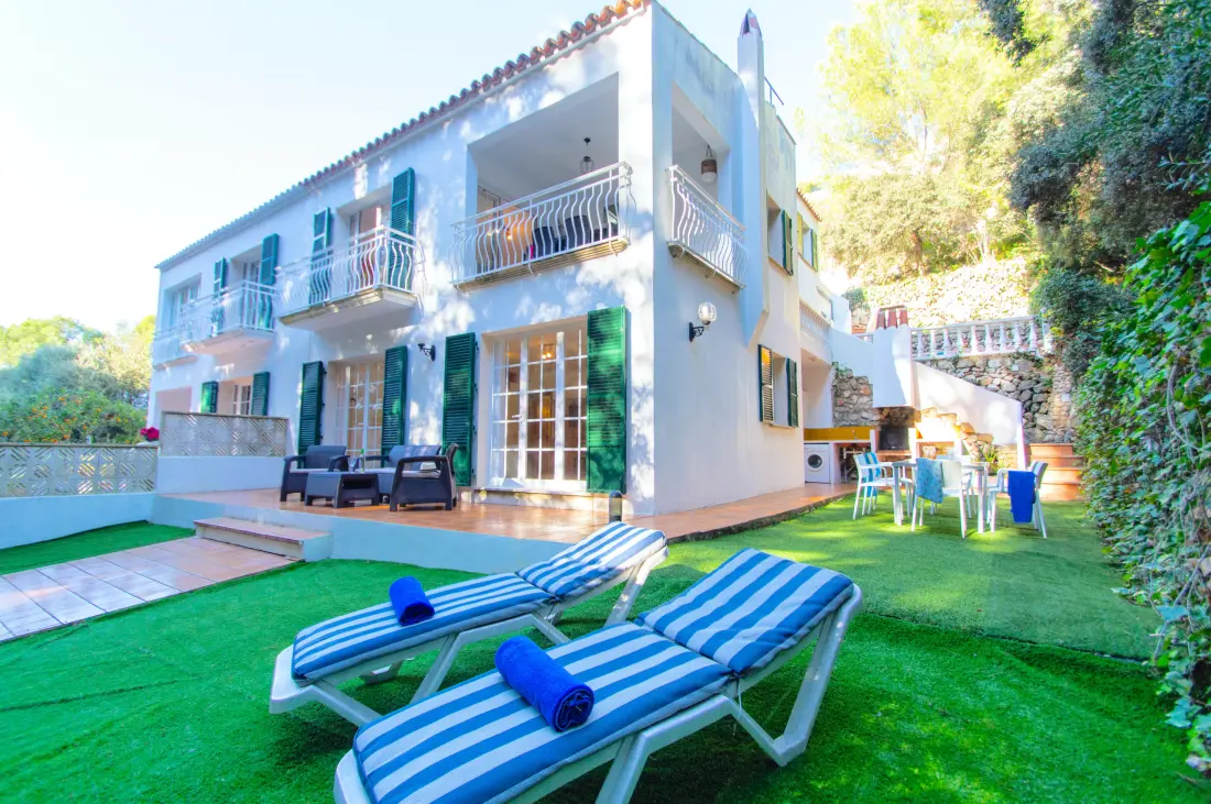 Chalets in Cala Galdana