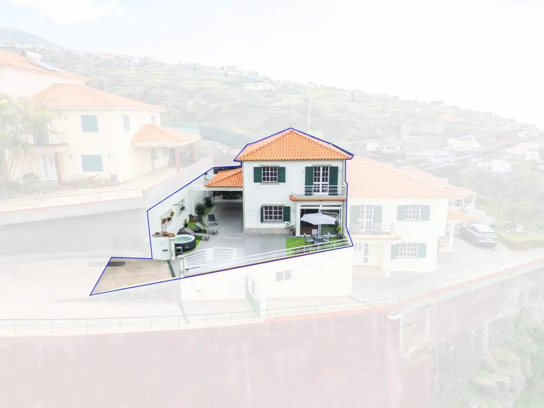 House in Calheta (Madere)