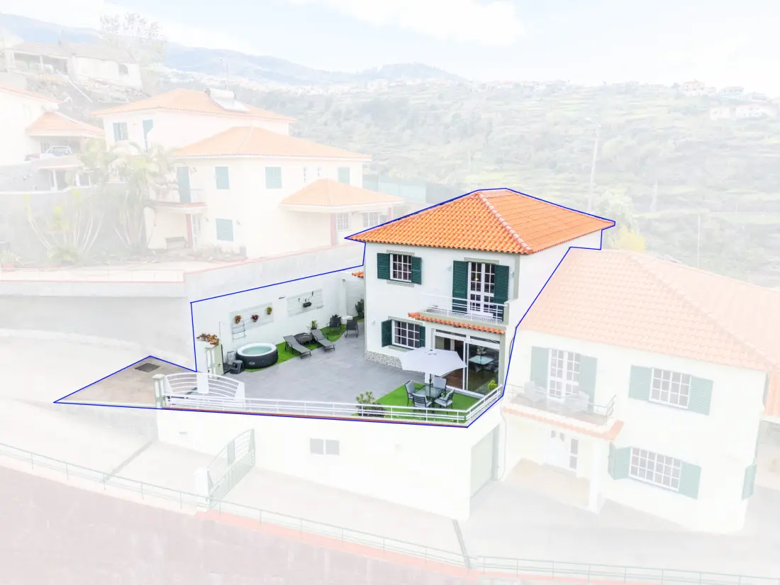 House in Calheta (Madere)