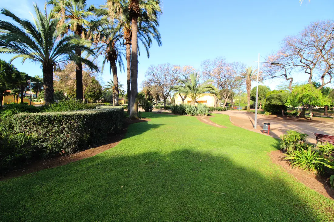 Apartamenty w Canet d 'En Berenguer