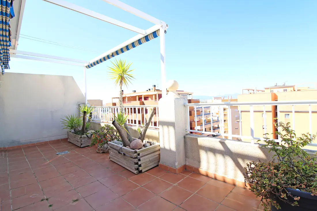 Apartamenty w Canet d 'En Berenguer