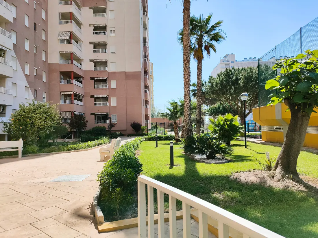 Apartamenty w Canet d 'En Berenguer