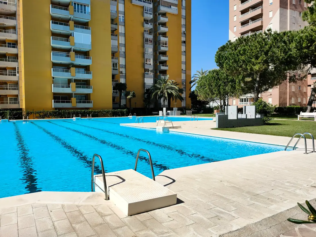 Apartamenty w Canet d 'En Berenguer