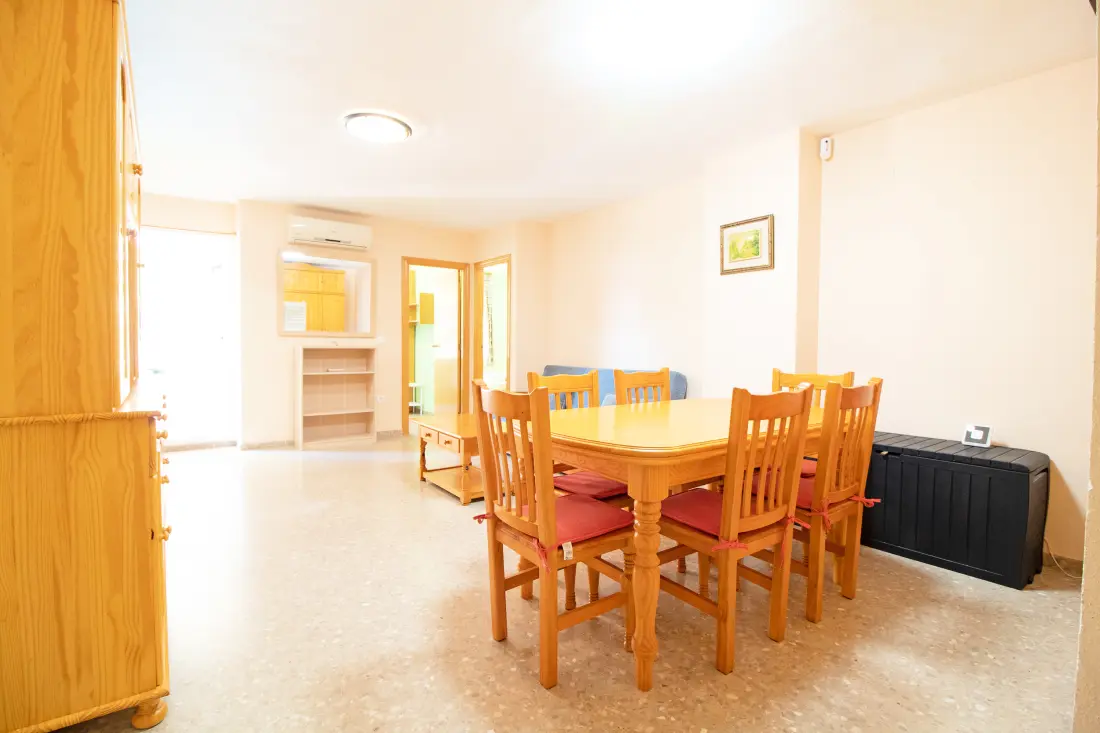 Apartamenty w Canet d 'En Berenguer