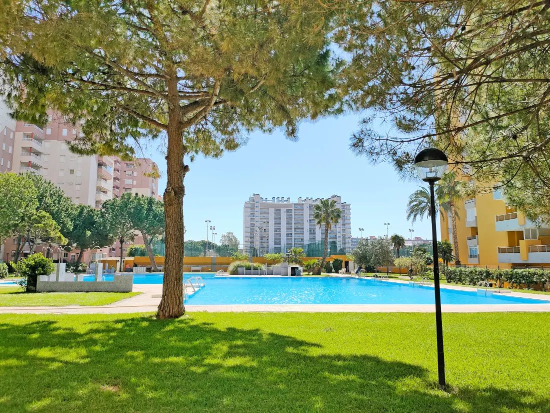 Apartamenty w Canet d 'En Berenguer