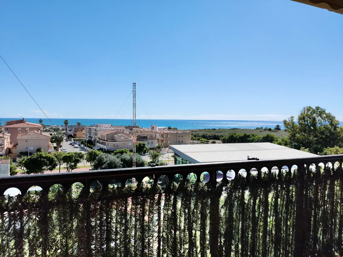 Apartamenty w Canet d 'En Berenguer