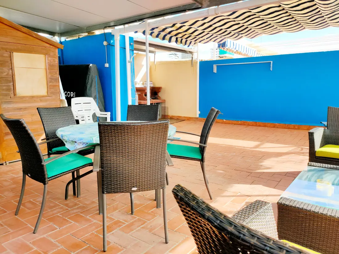 Apartamenty w Canet d 'En Berenguer