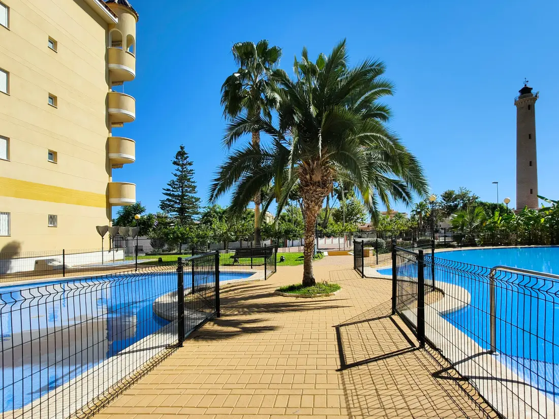 Apartamenty w Canet d 'En Berenguer