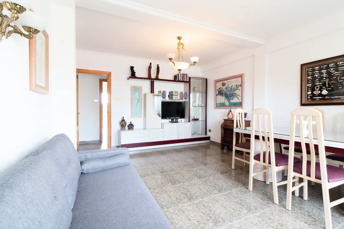 Apartamenty w Canet d 'En Berenguer