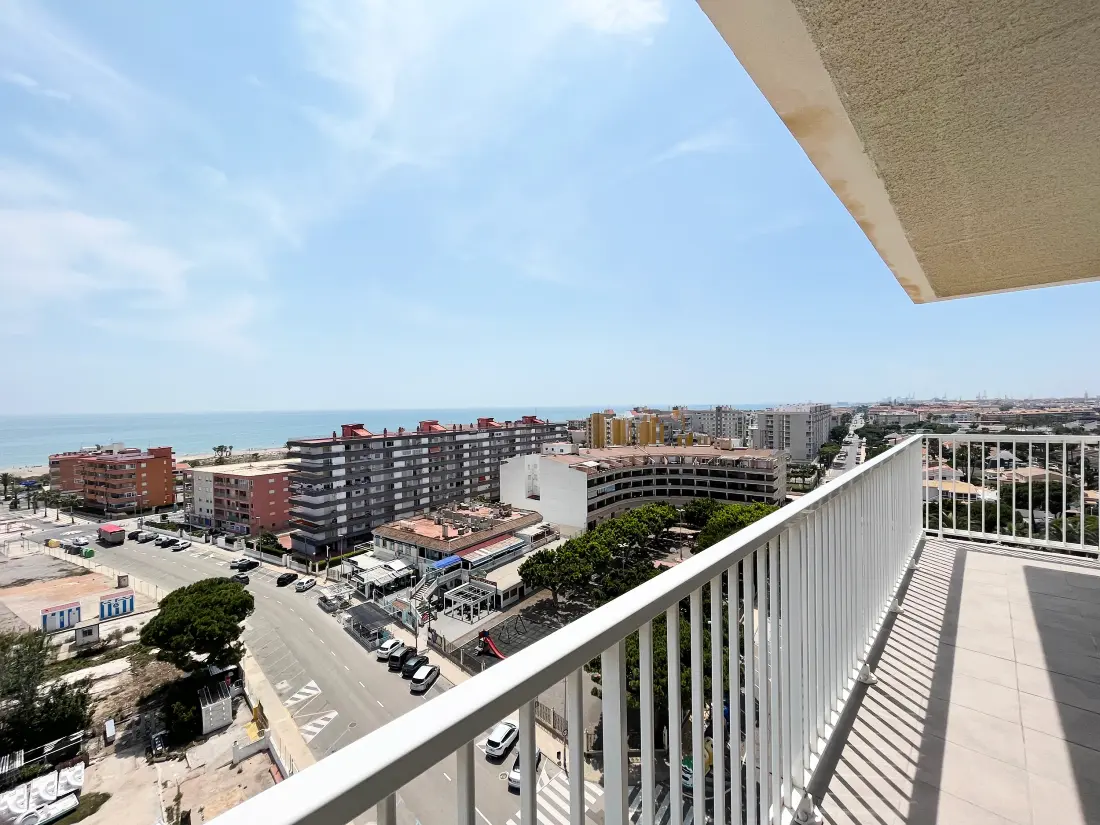 Apartamenty w Canet d 'En Berenguer
