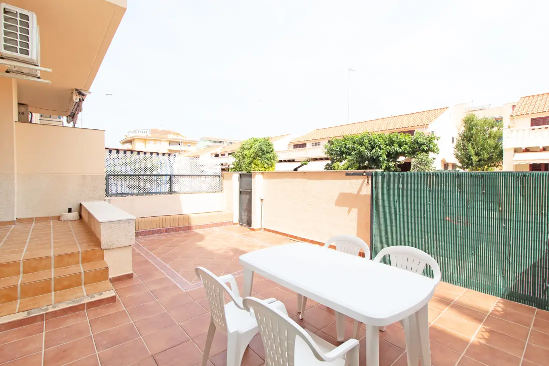 Apartamenty w Canet d 'En Berenguer