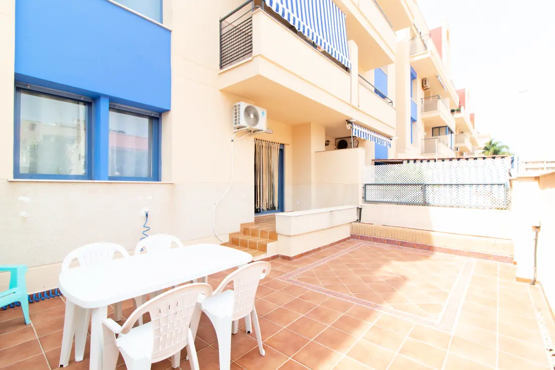 Apartamenty w Canet d 'En Berenguer
