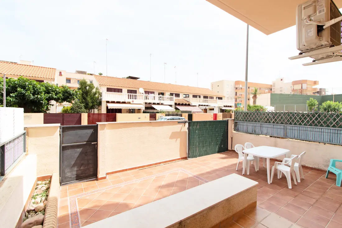Apartamenty w Canet d 'En Berenguer