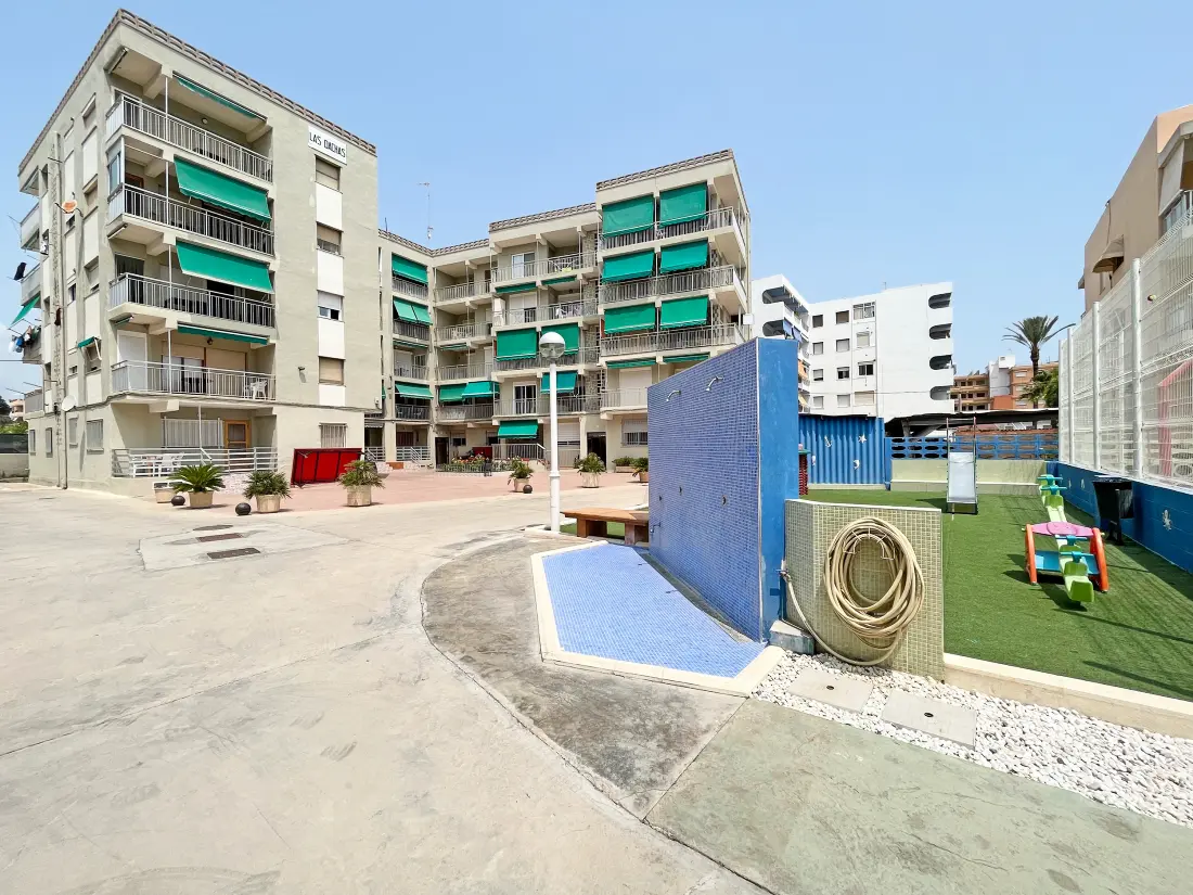 Apartamenty w Canet d 'En Berenguer
