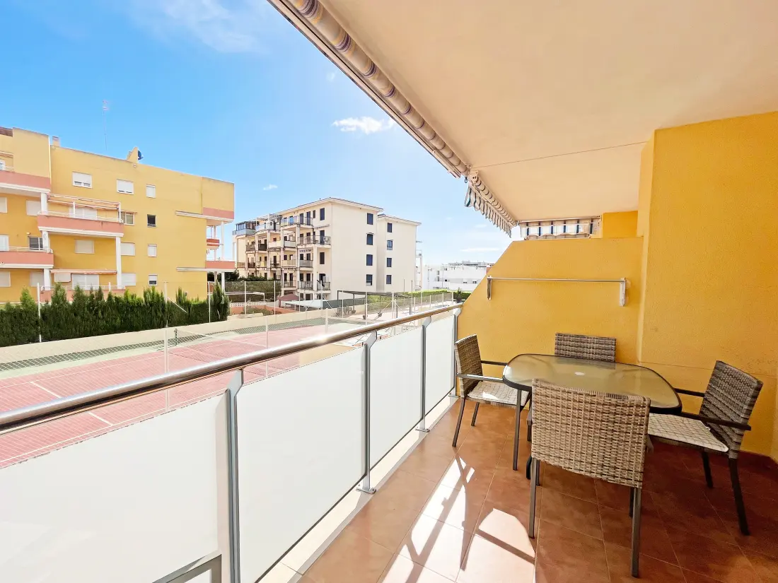Apartamenty w Canet d 'En Berenguer