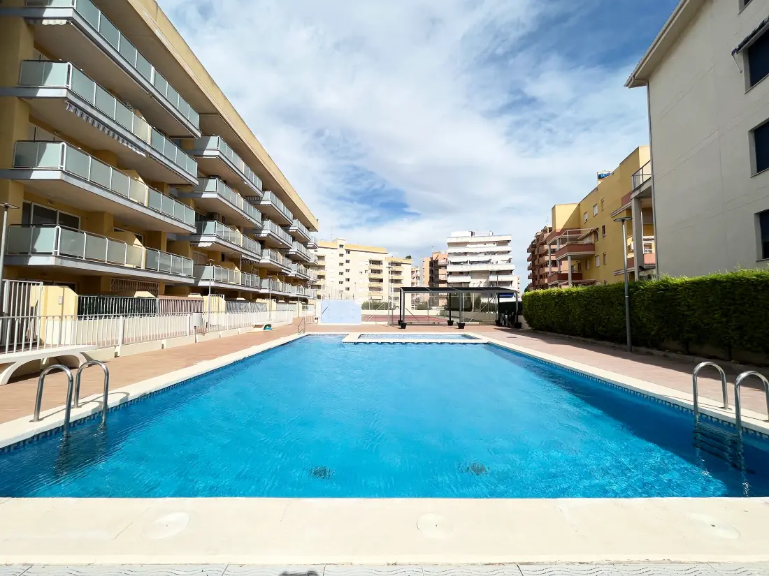Apartamenty w Canet d 'En Berenguer