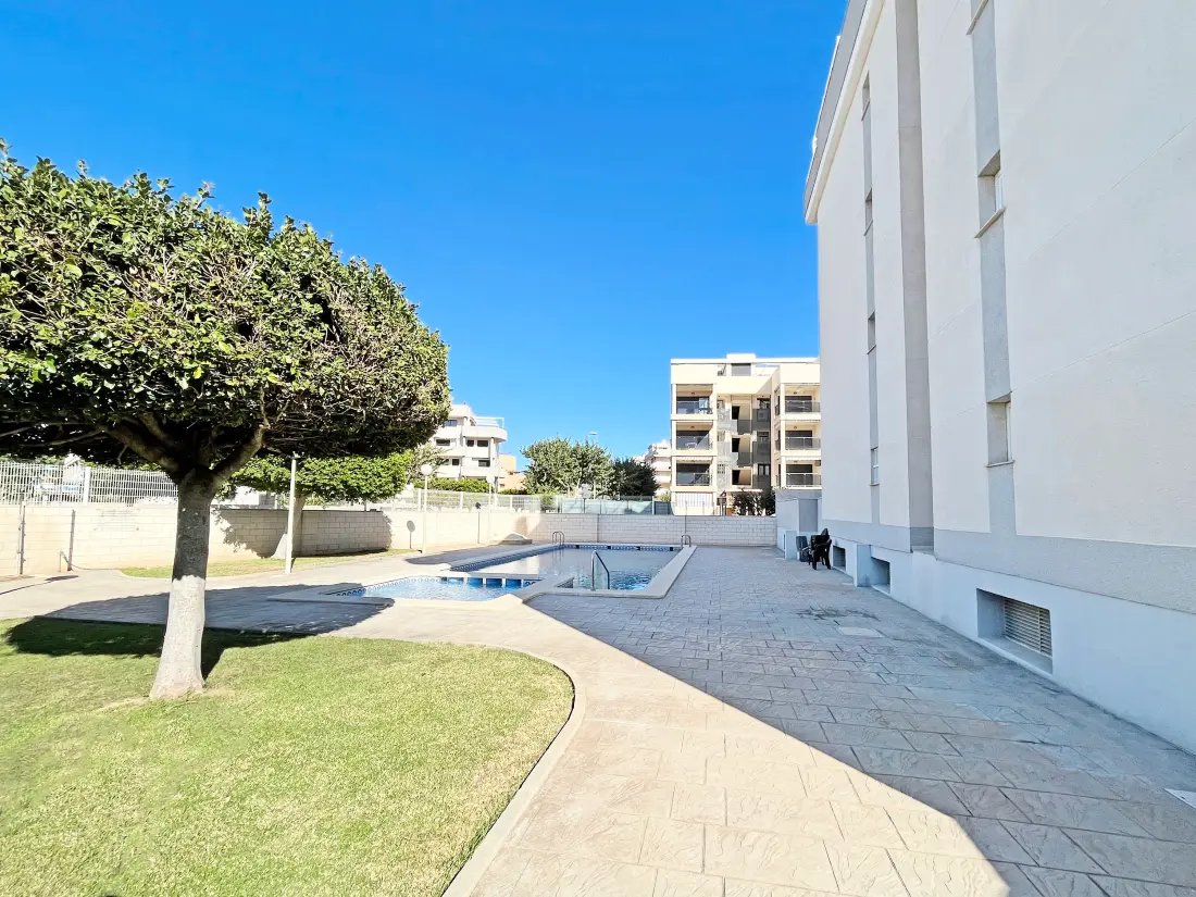 Apartamenty w Canet d 'En Berenguer
