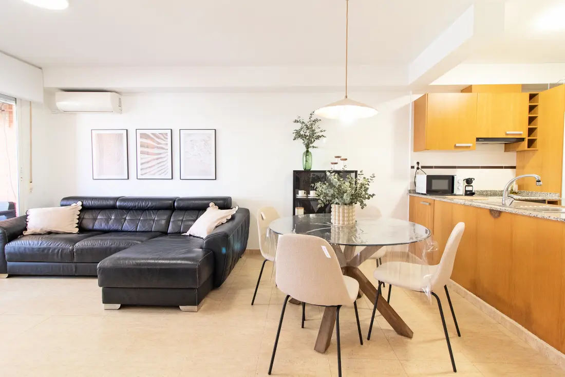 Apartamenty w Canet d 'En Berenguer