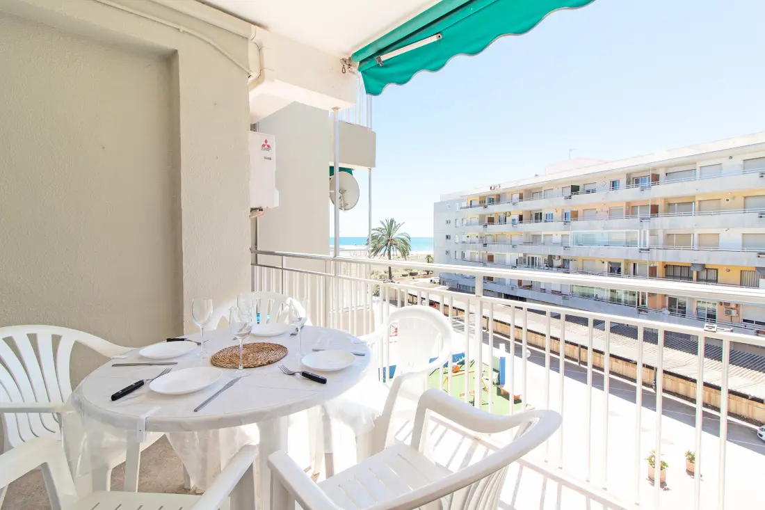 Apartamenty w Canet d 'En Berenguer