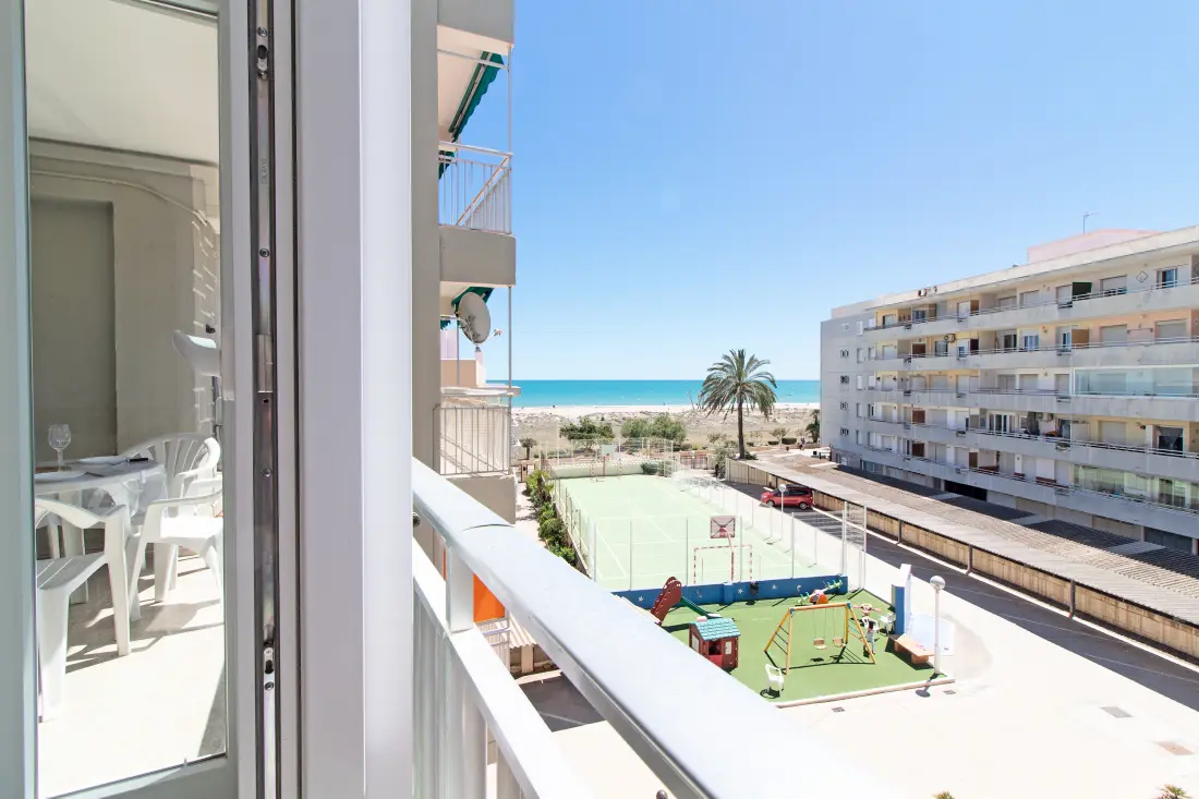 Apartamenty w Canet d 'En Berenguer