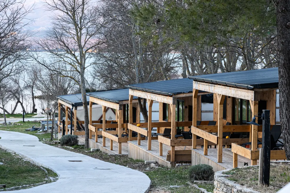 Mobil Home - Bungalow - Ház Donji Karinban