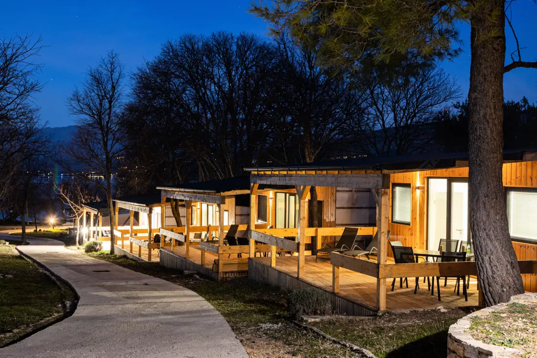 Mobil Home - Bungalow - Ház Donji Karinban