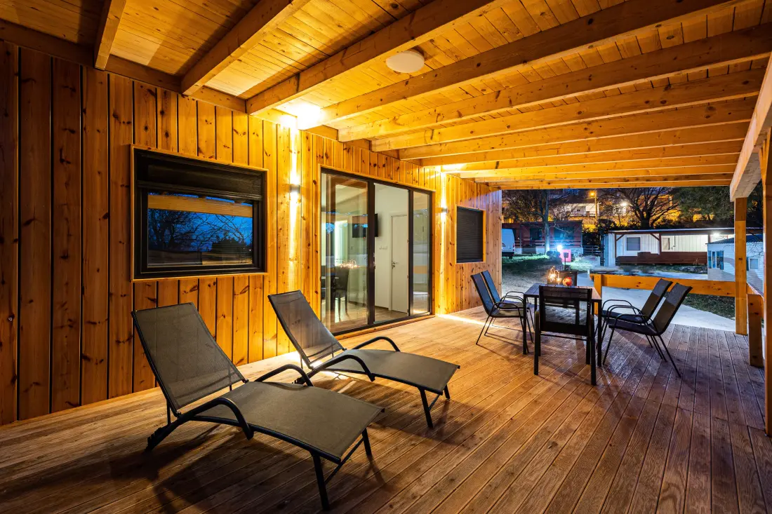 Mobil Home - Bungalow - Ház Donji Karinban