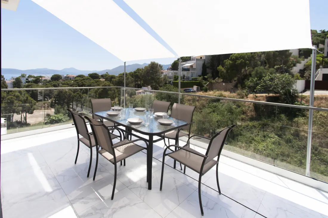 Ház Llan