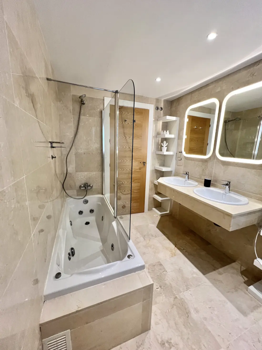 Apartmanok Ojen