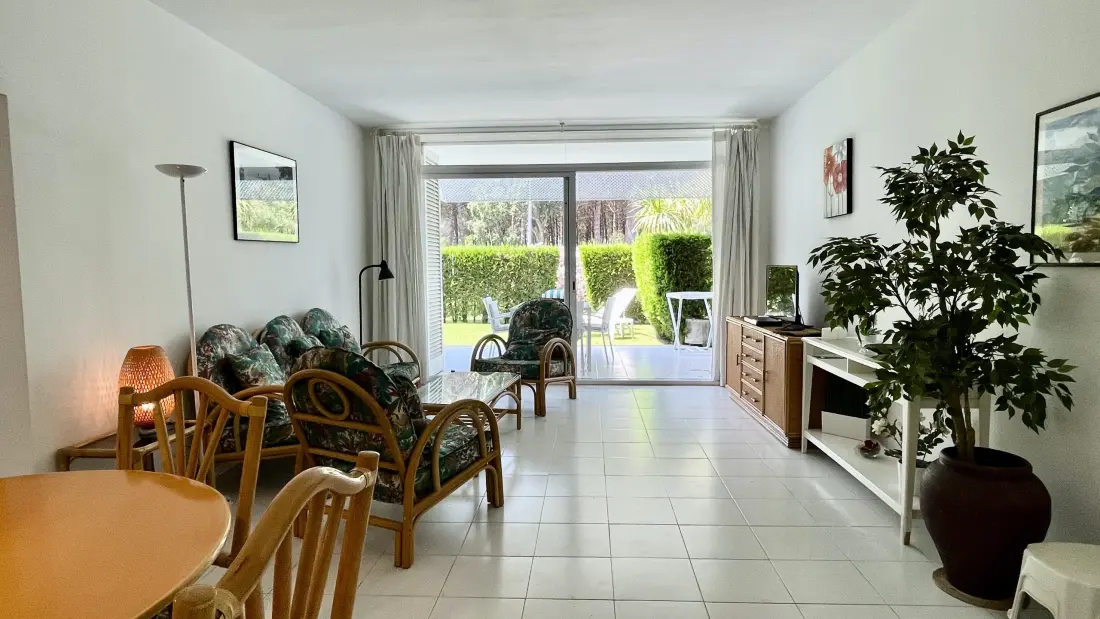 Apartmanok Pals