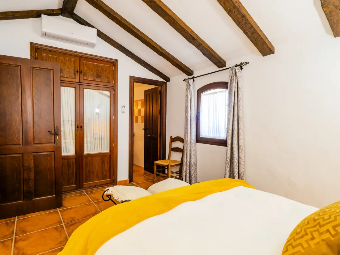 Huis in Setenil de las bodegas