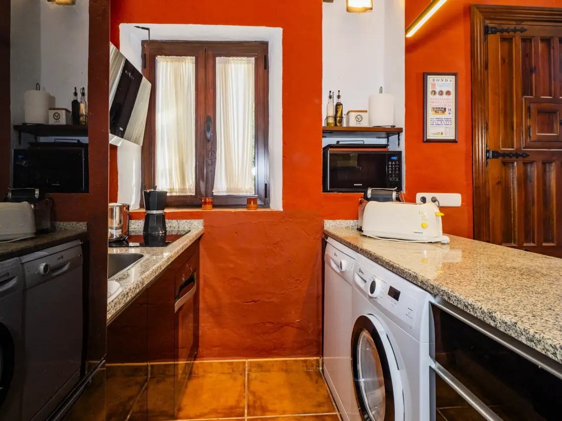Huis in Setenil de las bodegas