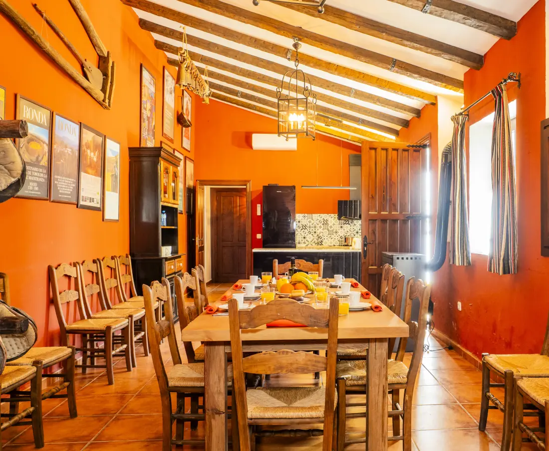 Huis in Setenil de las bodegas