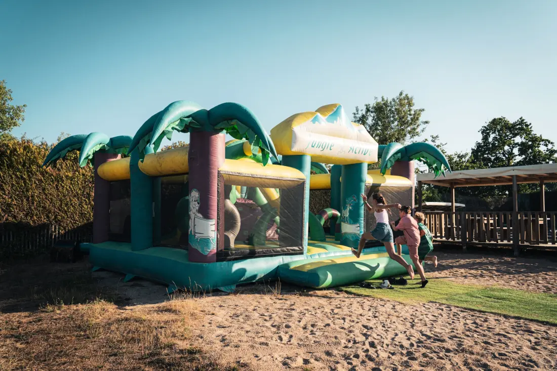 Campsite Lac du Jaunay 3 Csillagok★★★