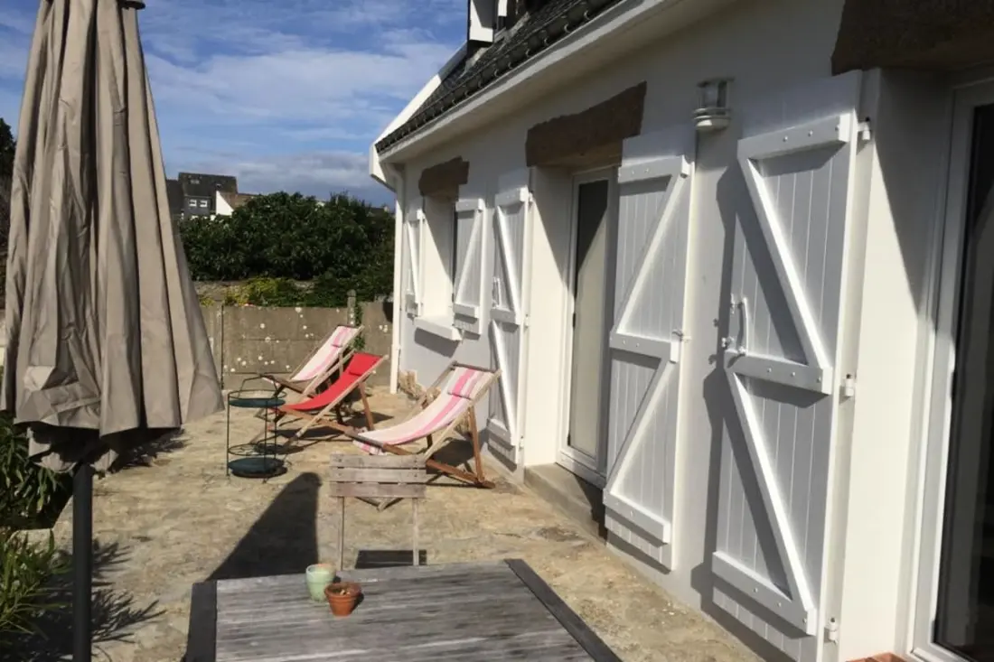 Residence Nagy ház a strand és a városközpont közelében, nagy parkolóval
