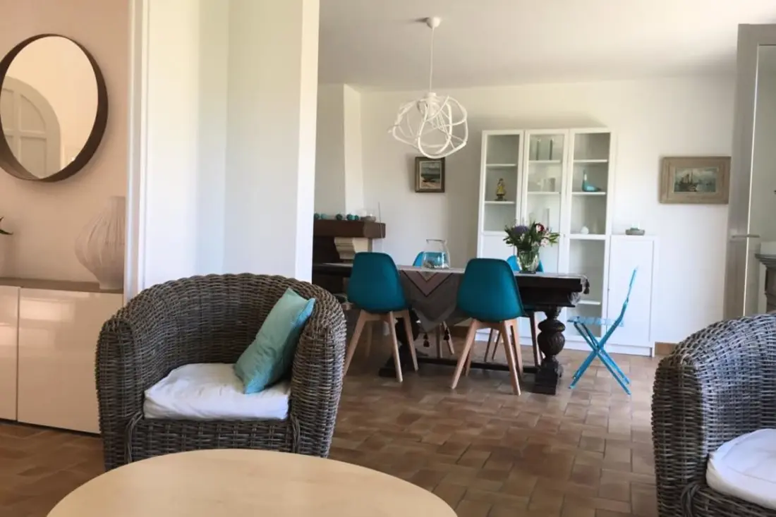 Residence Nagy ház a strand és a városközpont közelében, nagy parkolóval