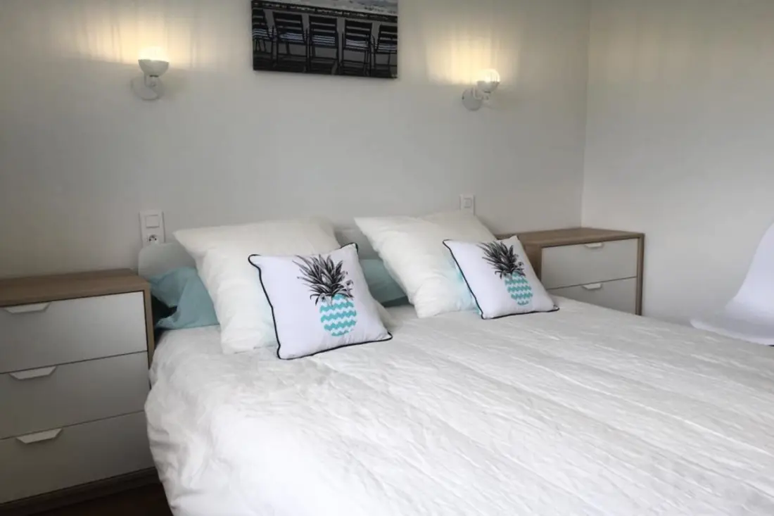Residence Nagy ház a strand és a városközpont közelében, nagy parkolóval