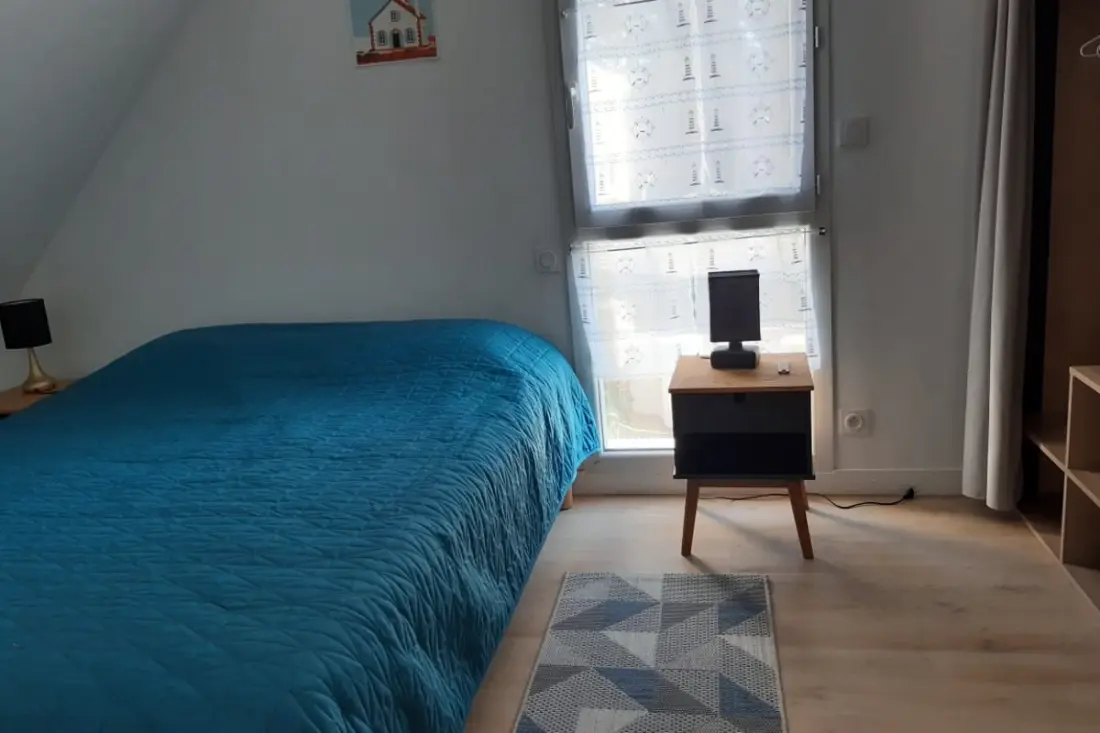 Residence Maison Tamaris. Kerttel és zárással