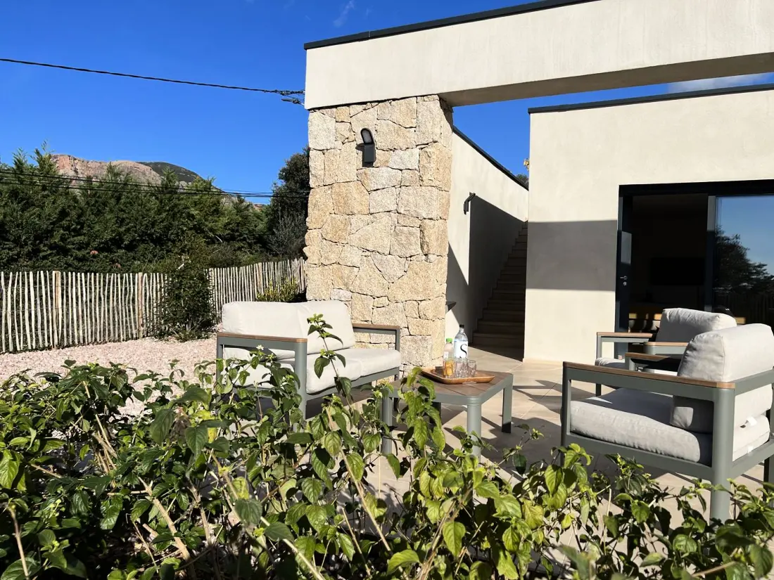 Residence Jdm001-afa