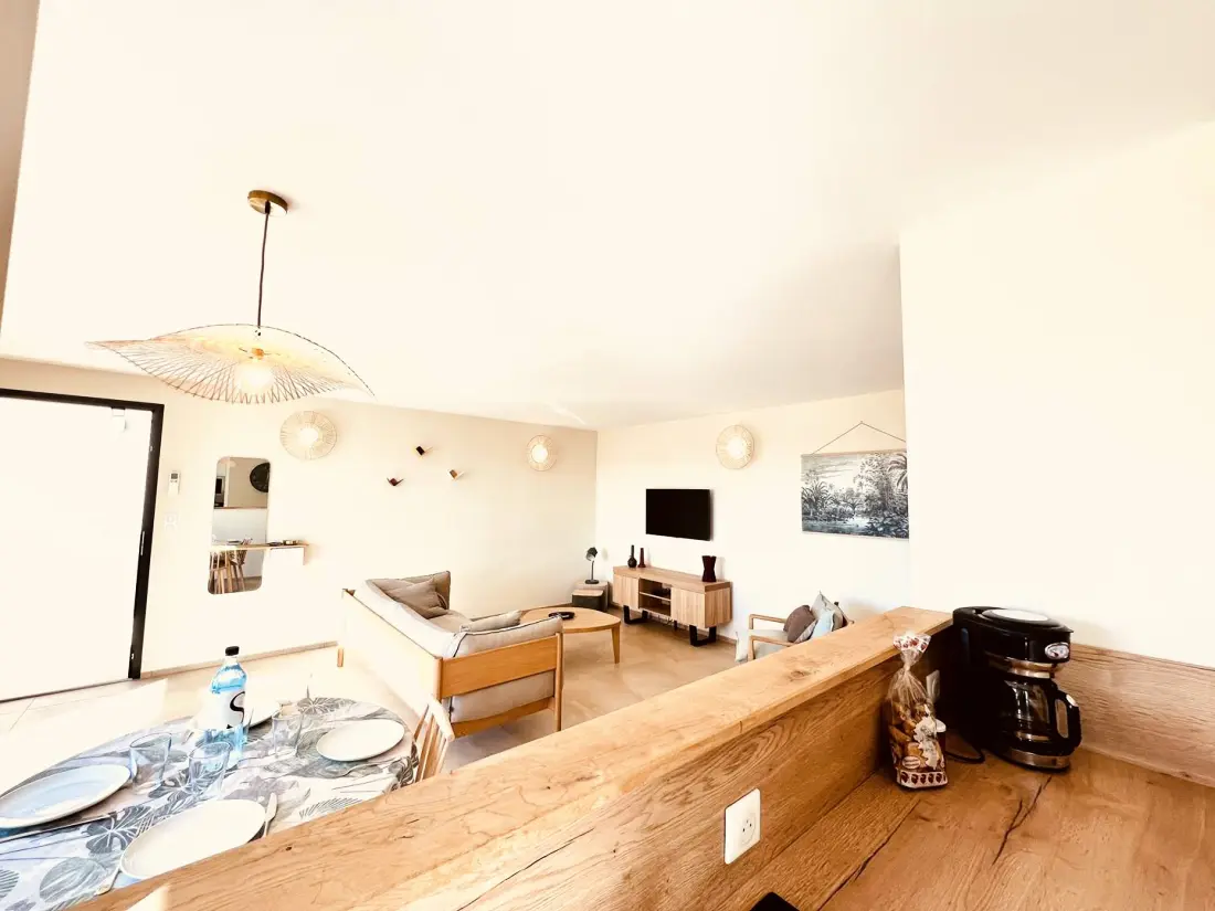 Residence Jdm001-afa