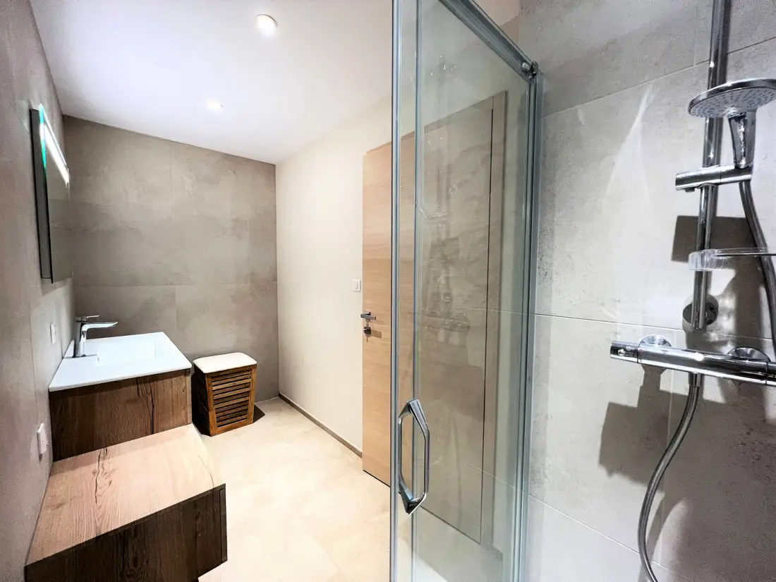 Residence Jdm001-afa