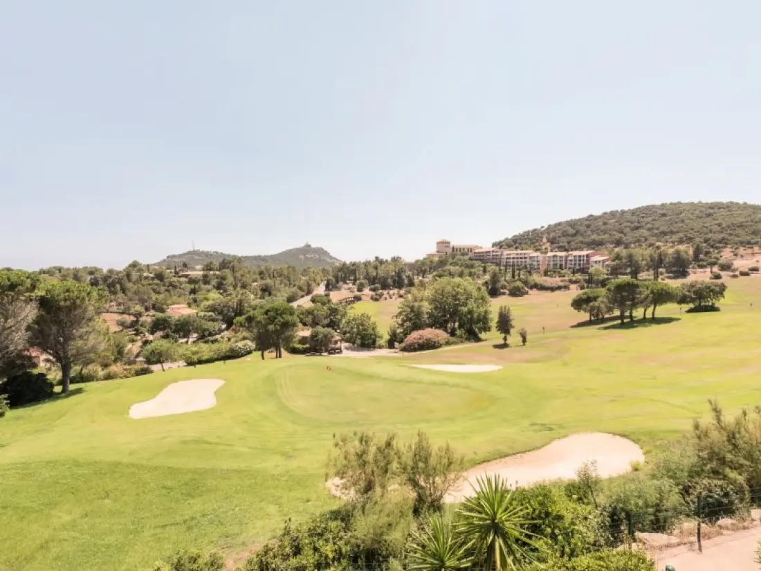 Hotel Pierre & Vacances de l'Esterel 3 Sterne★★★