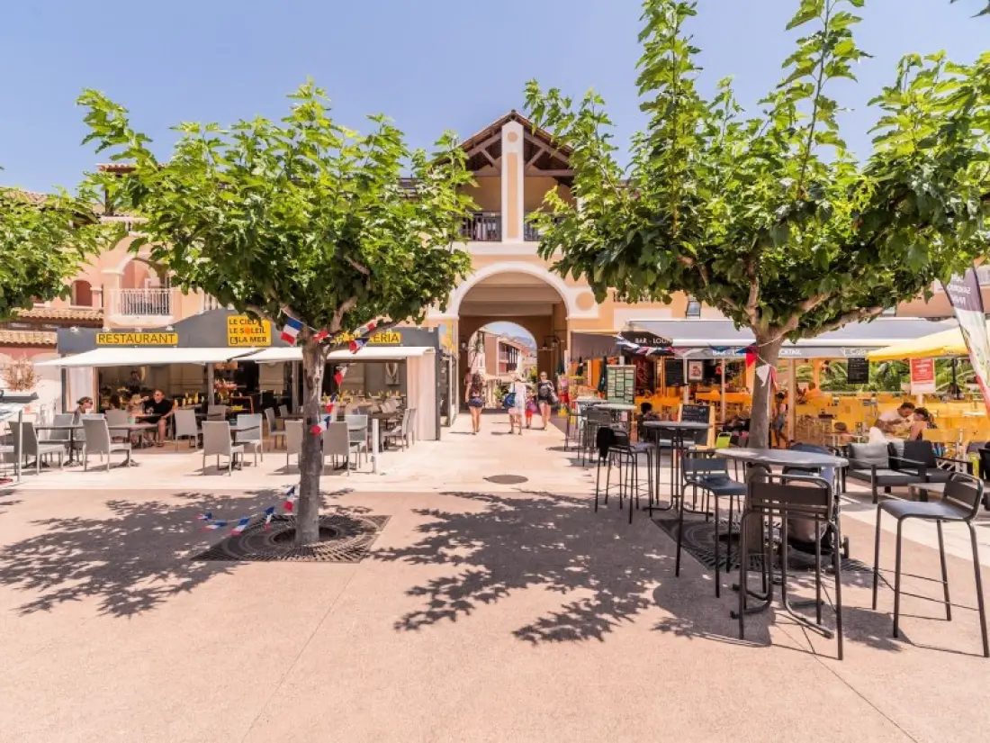 Hotel Pierre & Vacances de l'Esterel 3 Sterne★★★