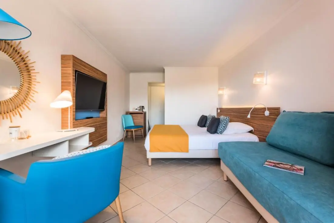 Hotel Pierre & Vacances de l'Esterel 3 Sterne★★★