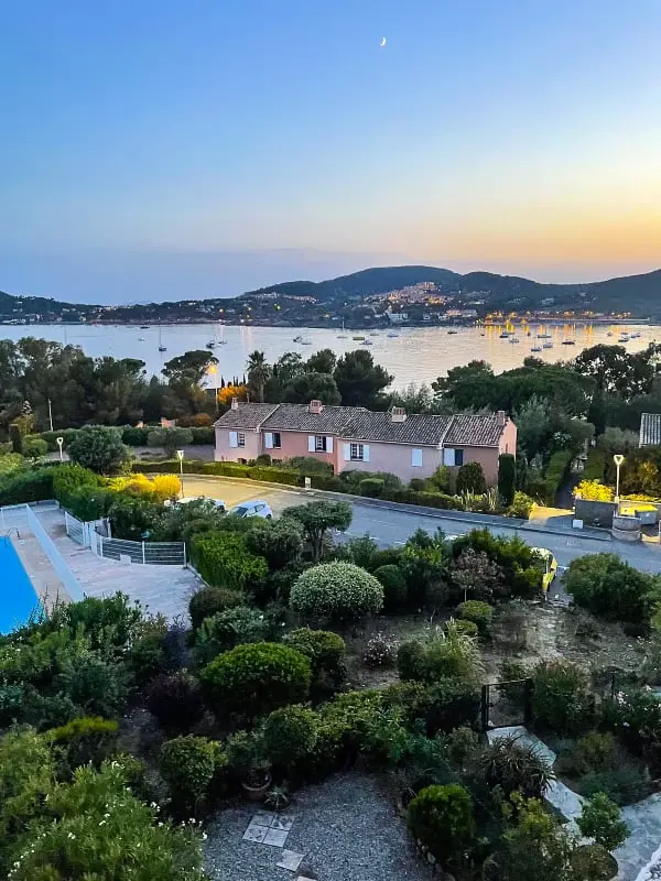 4 Pers-view Sea-pool And Beaches