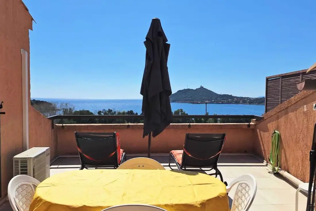 4 Pers-view Sea-pool And Beaches
