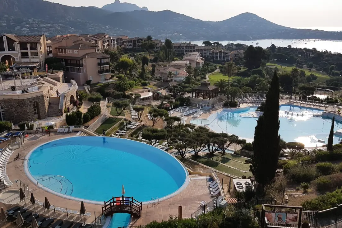 Cap Esterel Family - 2 szoba Sea View Garden Swimming pool Clim Parking zárt