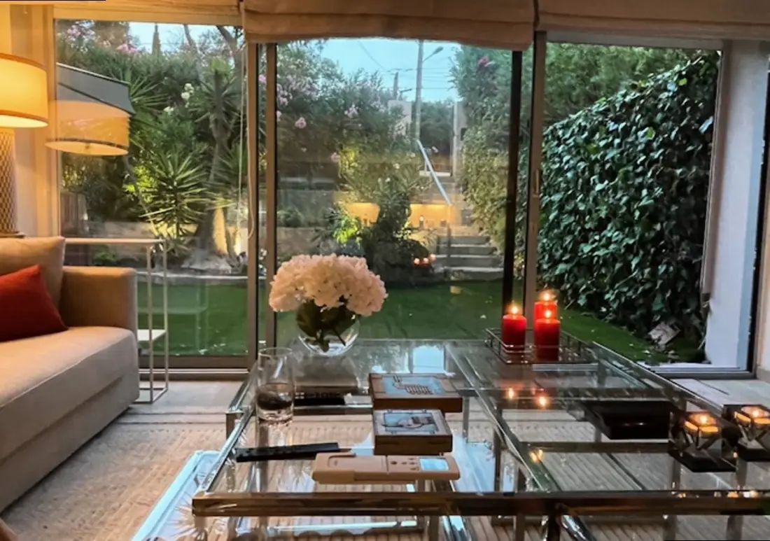 Ag000-293-agay Residence