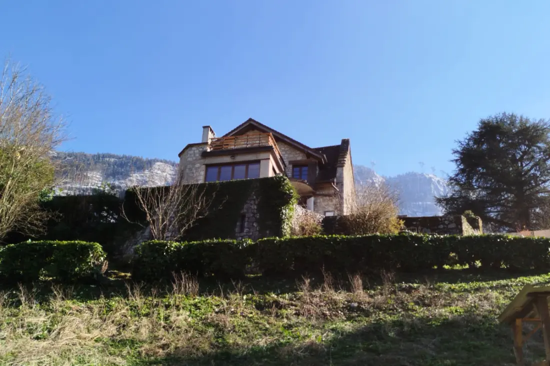 Bohemian Holiday House Lake View